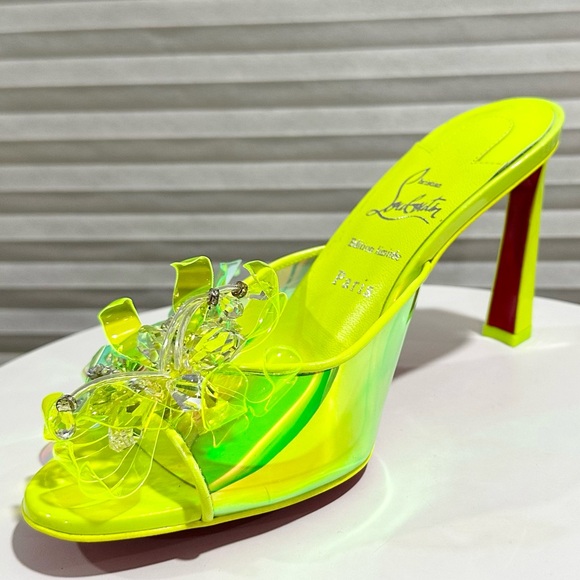 🌺CHRISTIAN LOUBOUTIN🌺 Alyah Mules Limited Edition Green Size: 37 - Picture 5 of 13